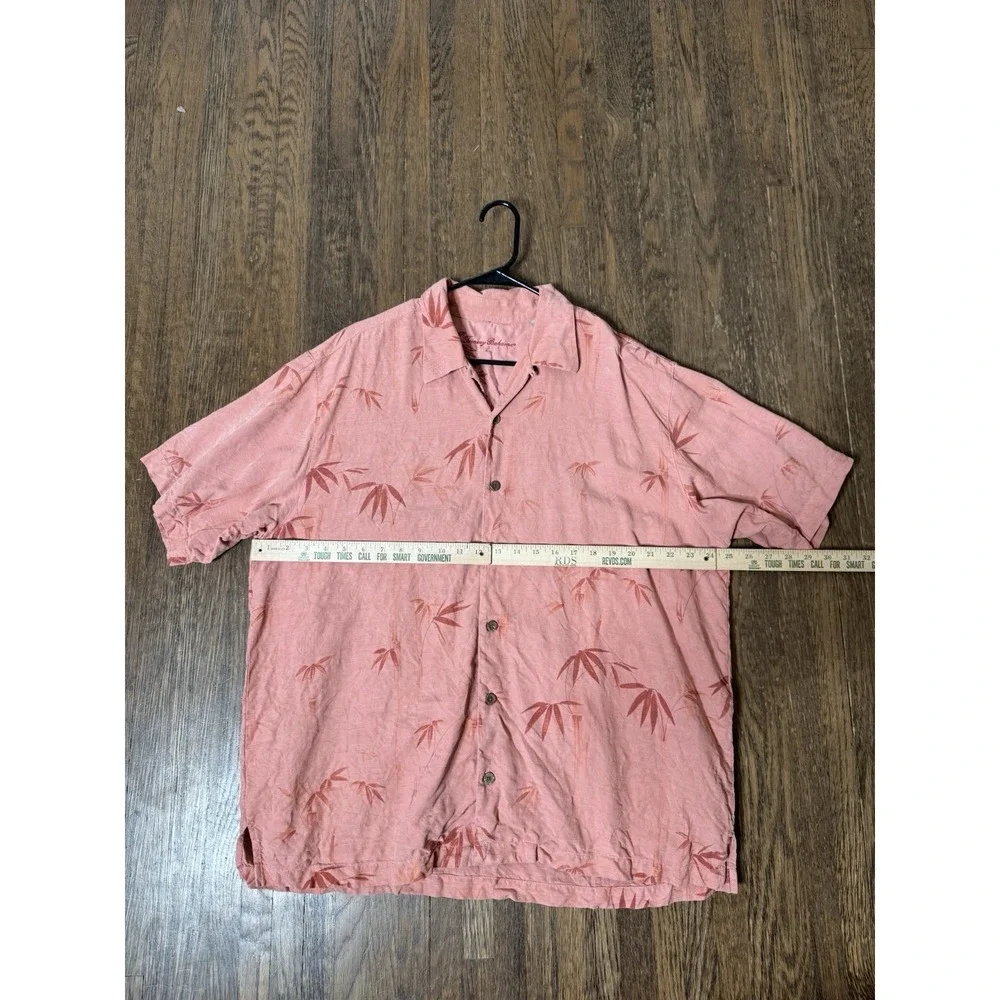 Tommy Bahama Mens XL 100% Silk Short Sleeve Button Up Shirt Salmon Palm